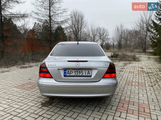 Сірий Мерседес Е-Клас, об'ємом двигуна 2.2 л та пробігом 367 тис. км за 7000 $, фото 6 на Automoto.ua