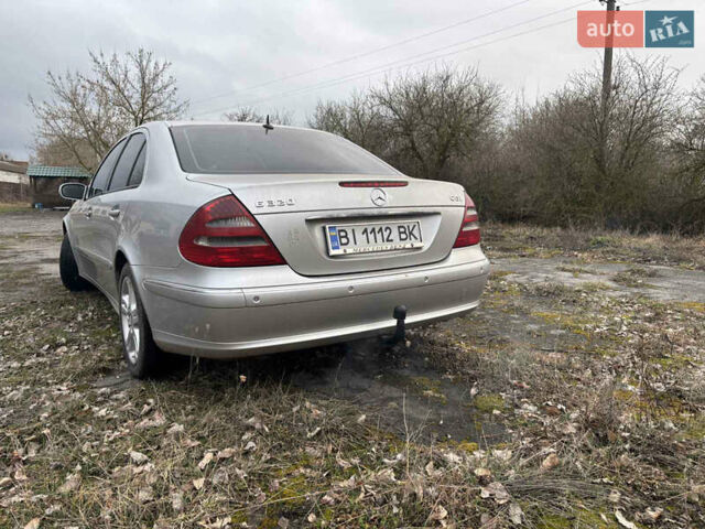 Серый Мерседес Е-Класс, объемом двигателя 3.2 л и пробегом 500 тыс. км за 6899 $, фото 28 на Automoto.ua