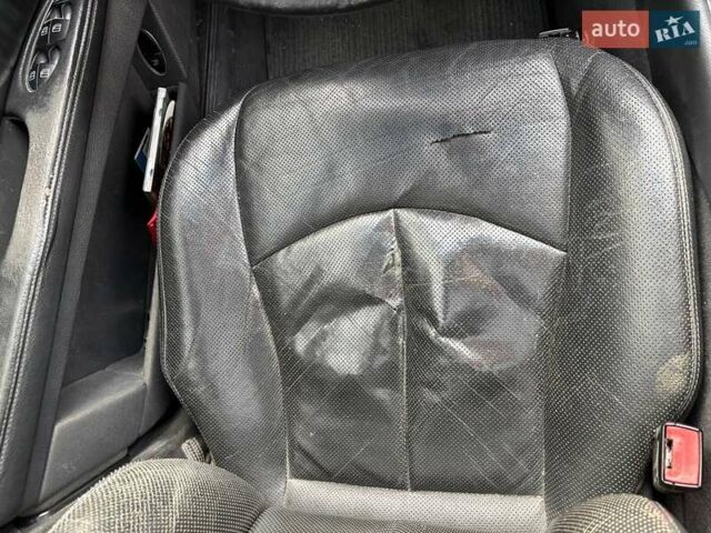 Серый Мерседес Е-Класс, объемом двигателя 3.2 л и пробегом 500 тыс. км за 6000 $, фото 31 на Automoto.ua