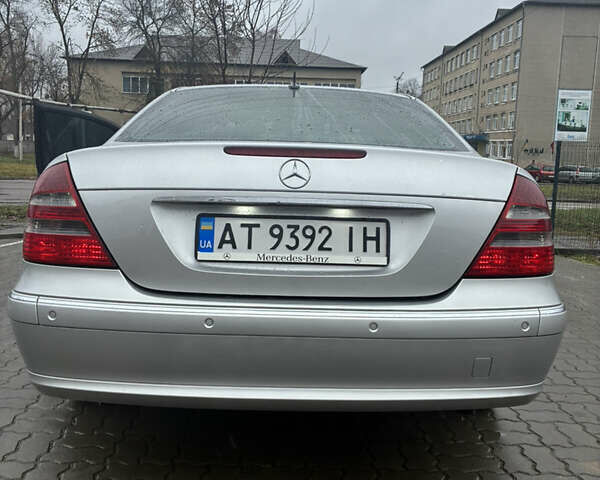 Сірий Мерседес Е-Клас, об'ємом двигуна 2.7 л та пробігом 349 тис. км за 8800 $, фото 2 на Automoto.ua