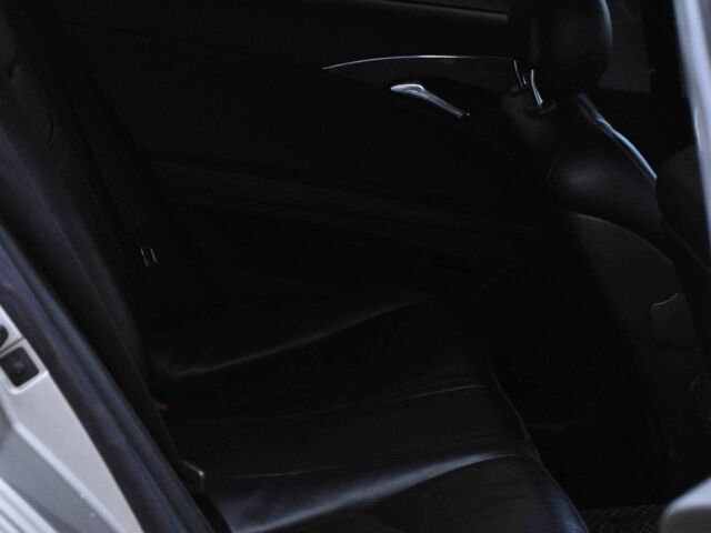 Сірий Мерседес Е-Клас, об'ємом двигуна 1.8 л та пробігом 482 тис. км за 6950 $, фото 17 на Automoto.ua