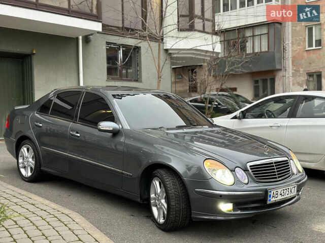 Серый Мерседес Е-Класс, объемом двигателя 3 л и пробегом 362 тыс. км за 8500 $, фото 1 на Automoto.ua