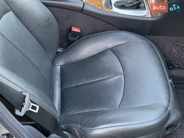 Серый Мерседес Е-Класс, объемом двигателя 3.2 л и пробегом 367 тыс. км за 8000 $, фото 21 на Automoto.ua