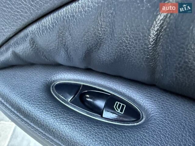 Серый Мерседес Е-Класс, объемом двигателя 2.99 л и пробегом 300 тыс. км за 8400 $, фото 51 на Automoto.ua