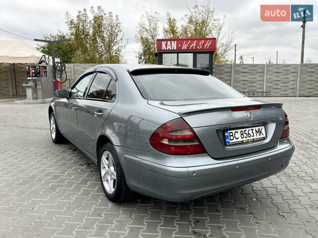 Мерседес Е-Клас 2005 у Белой Церкве на Automoto.ua Сірий Мерседес Е-Клас, об'ємом двигуна 1.8 л та пробігом 456 тис. км за 4850 $, фото 4 на Automoto.ua