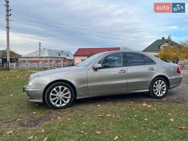 Сірий Мерседес Е-Клас, об'ємом двигуна 3 л та пробігом 245 тис. км за 10500 $, фото 3 на Automoto.ua