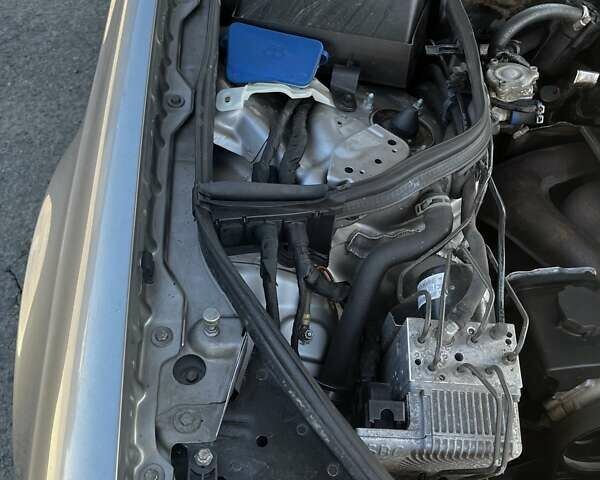 Серый Мерседес Е-Класс, объемом двигателя 1.8 л и пробегом 342 тыс. км за 6850 $, фото 11 на Automoto.ua