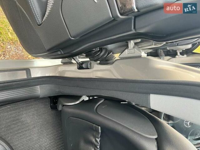 Сірий Мерседес Е-Клас, об'ємом двигуна 3 л та пробігом 245 тис. км за 10500 $, фото 18 на Automoto.ua