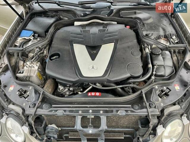 Сірий Мерседес Е-Клас, об'ємом двигуна 3 л та пробігом 245 тис. км за 10500 $, фото 31 на Automoto.ua