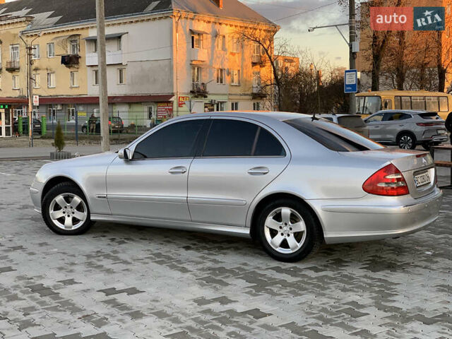 Серый Мерседес Е-Класс, объемом двигателя 3.2 л и пробегом 367 тыс. км за 8000 $, фото 12 на Automoto.ua