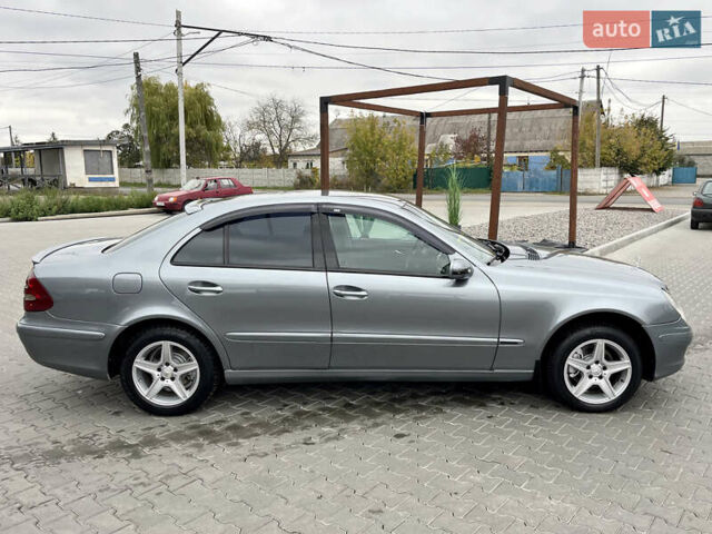 Мерседес Е-Клас 2005 у Белой Церкве на Automoto.ua Сірий Мерседес Е-Клас, об'ємом двигуна 1.8 л та пробігом 456 тис. км за 4850 $, фото 7 на Automoto.ua