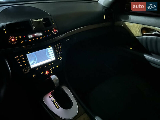 Серый Мерседес Е-Класс, объемом двигателя 2.99 л и пробегом 357 тыс. км за 8900 $, фото 56 на Automoto.ua