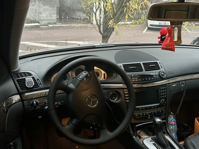 Серый Мерседес Е-Класс, объемом двигателя 3 л и пробегом 376 тыс. км за 8500 $, фото 12 на Automoto.ua