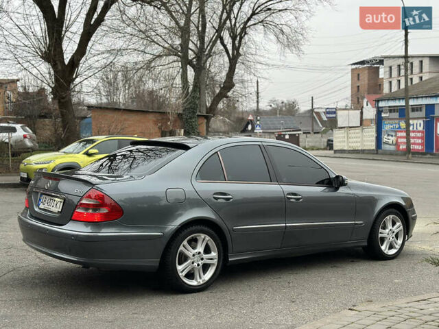 Серый Мерседес Е-Класс, объемом двигателя 3 л и пробегом 362 тыс. км за 8500 $, фото 11 на Automoto.ua