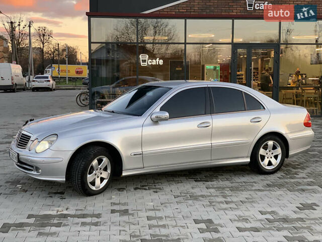 Серый Мерседес Е-Класс, объемом двигателя 3.2 л и пробегом 367 тыс. км за 8000 $, фото 47 на Automoto.ua