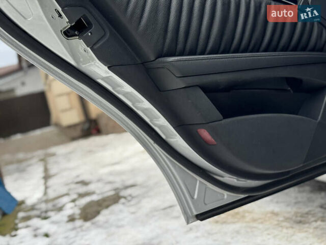 Серый Мерседес Е-Класс, объемом двигателя 3.2 л и пробегом 308 тыс. км за 8250 $, фото 84 на Automoto.ua