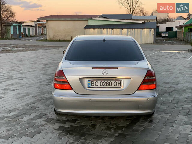 Серый Мерседес Е-Класс, объемом двигателя 3.2 л и пробегом 367 тыс. км за 8000 $, фото 45 на Automoto.ua