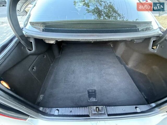 Серый Мерседес Е-Класс, объемом двигателя 2.99 л и пробегом 300 тыс. км за 8400 $, фото 84 на Automoto.ua