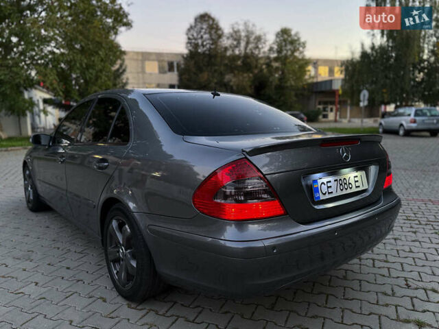 Сірий Мерседес Е-Клас, об'ємом двигуна 2.1 л та пробігом 295 тис. км за 7450 $, фото 4 на Automoto.ua