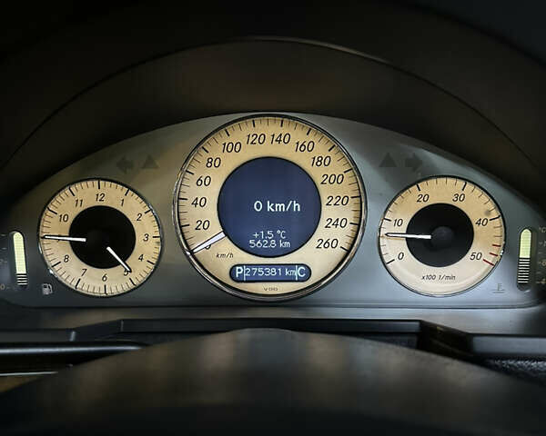 Серый Мерседес Е-Класс, объемом двигателя 3.22 л и пробегом 275 тыс. км за 8000 $, фото 12 на Automoto.ua