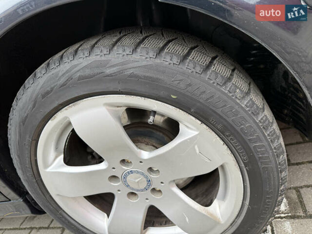 Сірий Мерседес Е-Клас, об'ємом двигуна 3.2 л та пробігом 267 тис. км за 7200 $, фото 19 на Automoto.ua