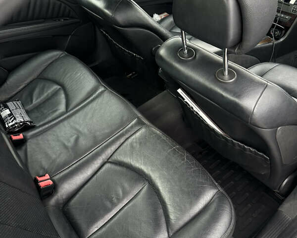Мерседес Е-Клас 2005 у Львові на Automoto.ua Сірий Мерседес Е-Клас, об'ємом двигуна 1.8 л та пробігом 217 тис. км за 7000 $, фото 13 на Automoto.ua
