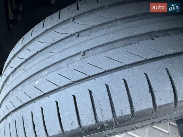 Серый Мерседес Е-Класс, объемом двигателя 2.99 л и пробегом 300 тыс. км за 8400 $, фото 29 на Automoto.ua