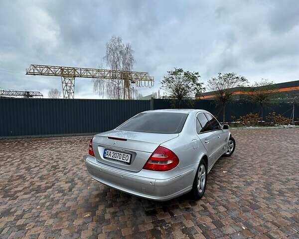 Сірий Мерседес Е-Клас, об'ємом двигуна 1.8 л та пробігом 268 тис. км за 6500 $, фото 7 на Automoto.ua