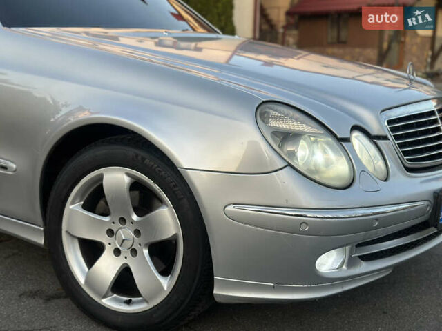 Серый Мерседес Е-Класс, объемом двигателя 2.99 л и пробегом 330 тыс. км за 7200 $, фото 6 на Automoto.ua