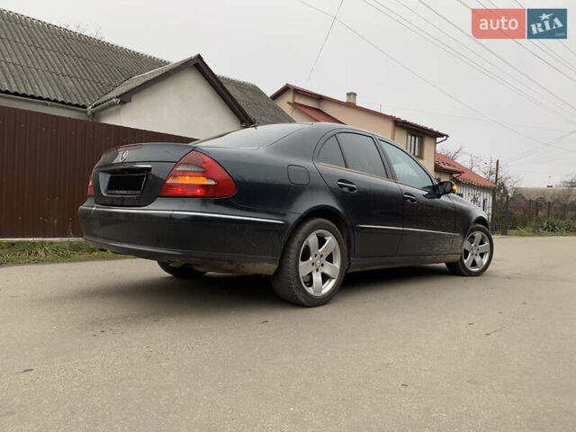 Сірий Мерседес Е-Клас, об'ємом двигуна 3.2 л та пробігом 265 тис. км за 7999 $, фото 2 на Automoto.ua