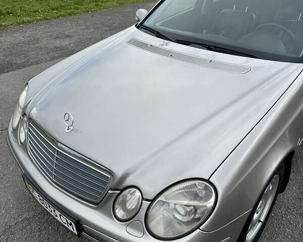 Мерседес Е-Клас 2005 у Львові на Automoto.ua Сірий Мерседес Е-Клас, об'ємом двигуна 1.8 л та пробігом 217 тис. км за 7000 $, фото 6 на Automoto.ua