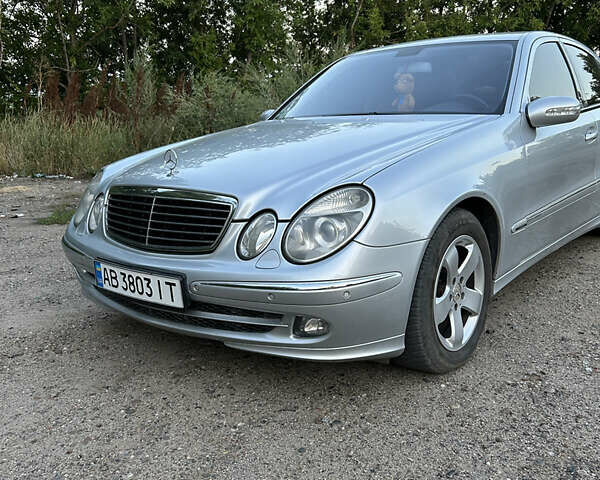 Серый Мерседес Е-Класс, объемом двигателя 3 л и пробегом 360 тыс. км за 9500 $, фото 20 на Automoto.ua