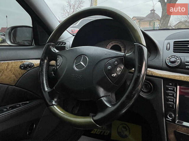 Серый Мерседес Е-Класс, объемом двигателя 3.22 л и пробегом 275 тыс. км за 8700 $, фото 17 на Automoto.ua