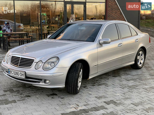 Серый Мерседес Е-Класс, объемом двигателя 3.2 л и пробегом 367 тыс. км за 8000 $, фото 7 на Automoto.ua