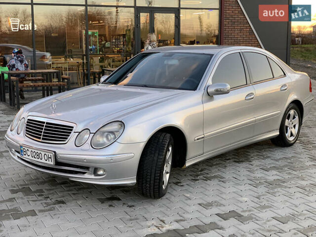 Серый Мерседес Е-Класс, объемом двигателя 3.2 л и пробегом 367 тыс. км за 8000 $, фото 8 на Automoto.ua