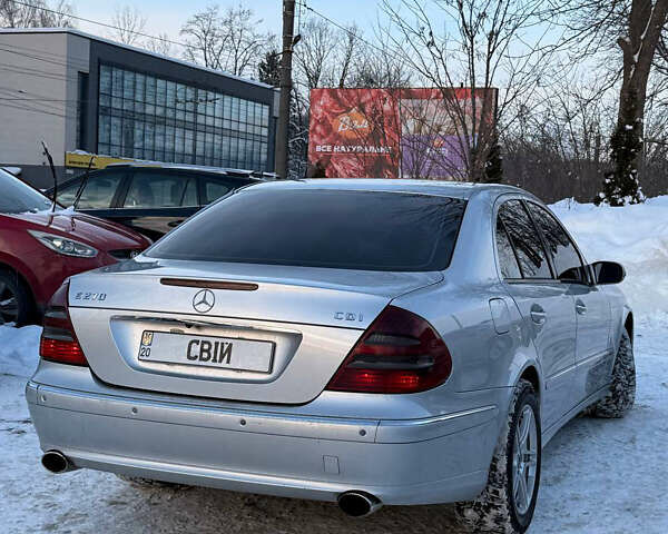 Серый Мерседес Е-Класс, объемом двигателя 2.69 л и пробегом 450 тыс. км за 7200 $, фото 5 на Automoto.ua