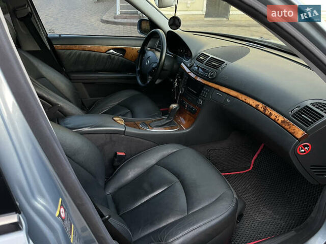 Серый Мерседес Е-Класс, объемом двигателя 1.8 л и пробегом 312 тыс. км за 7450 $, фото 6 на Automoto.ua