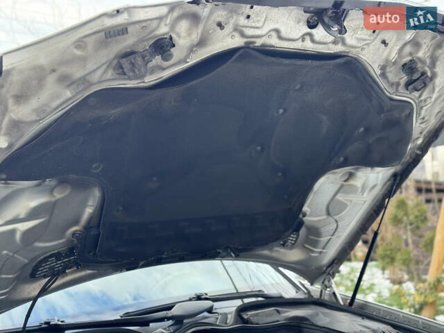 Серый Мерседес Е-Класс, объемом двигателя 3.2 л и пробегом 308 тыс. км за 8250 $, фото 108 на Automoto.ua