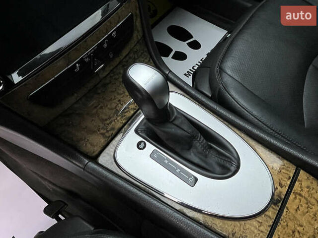 Серый Мерседес Е-Класс, объемом двигателя 3.22 л и пробегом 275 тыс. км за 8700 $, фото 14 на Automoto.ua