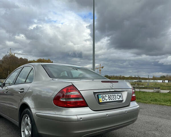 Мерседес Е-Клас 2005 у Львові на Automoto.ua Сірий Мерседес Е-Клас, об'ємом двигуна 1.8 л та пробігом 217 тис. км за 7000 $, фото 5 на Automoto.ua