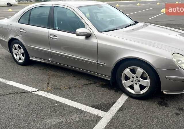 Сірий Мерседес Е-Клас, об'ємом двигуна 3 л та пробігом 234 тис. км за 7200 $, фото 3 на Automoto.ua