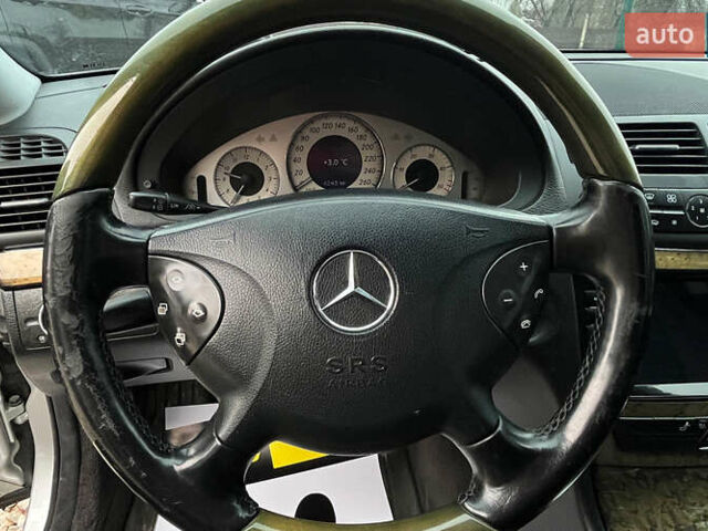 Серый Мерседес Е-Класс, объемом двигателя 3.22 л и пробегом 275 тыс. км за 8700 $, фото 11 на Automoto.ua