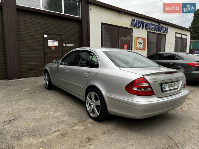 Серый Мерседес Е-Класс, объемом двигателя 2 л и пробегом 198 тыс. км за 7000 $, фото 14 на Automoto.ua