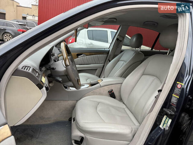 Сірий Мерседес Е-Клас, об'ємом двигуна 3.2 л та пробігом 267 тис. км за 7200 $, фото 12 на Automoto.ua