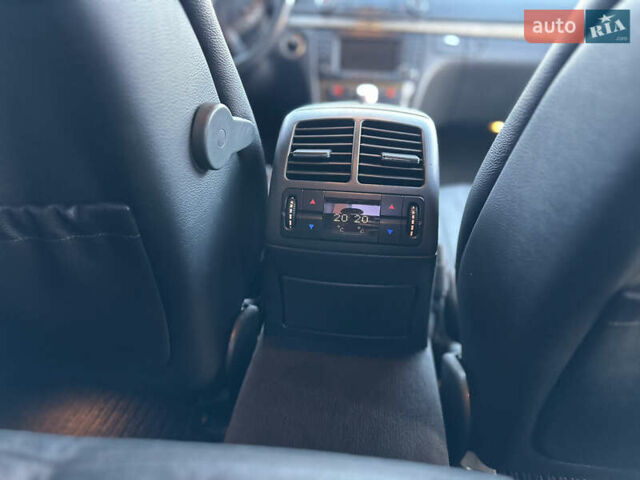 Серый Мерседес Е-Класс, объемом двигателя 3 л и пробегом 358 тыс. км за 8500 $, фото 23 на Automoto.ua