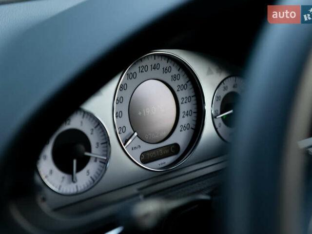 Мерседес Е-Клас 2006 у Мукачеве на Automoto.ua Сірий Мерседес Е-Клас, об'ємом двигуна 1.8 л та пробігом 79 тис. км за 25500 $, фото 24 на Automoto.ua