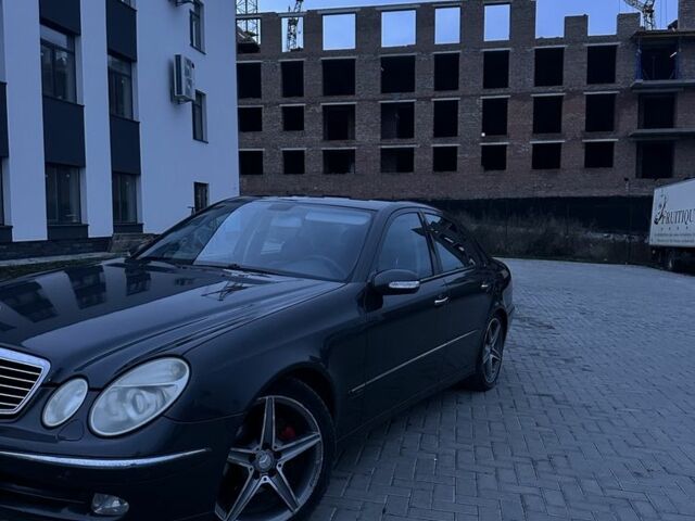 Сірий Мерседес Е-Клас, об'ємом двигуна 2.7 л та пробігом 327 тис. км за 4150 $, фото 1 на Automoto.ua