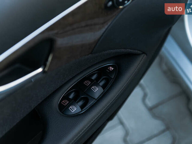 Мерседес Е-Клас 2006 у Мукачеве на Automoto.ua Сірий Мерседес Е-Клас, об'ємом двигуна 1.8 л та пробігом 79 тис. км за 25500 $, фото 38 на Automoto.ua