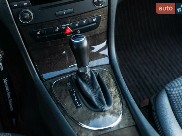 Мерседес Е-Клас 2006 у Мукачеве на Automoto.ua Сірий Мерседес Е-Клас, об'ємом двигуна 1.8 л та пробігом 79 тис. км за 25500 $, фото 30 на Automoto.ua