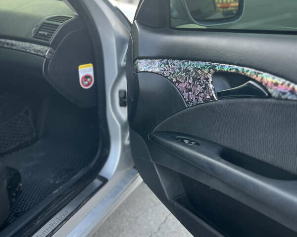 Серый Мерседес Е-Класс, объемом двигателя 3 л и пробегом 381 тыс. км за 10000 $, фото 12 на Automoto.ua